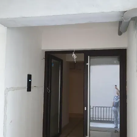 Mamaia Nord, Jianu Apartman *